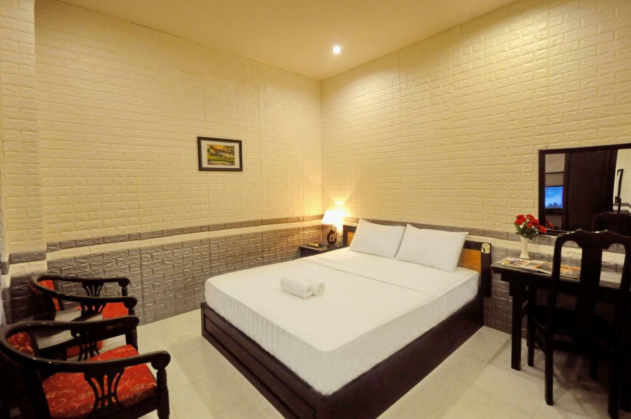 Hotel Four Seasons House Nha Trang Esterno foto