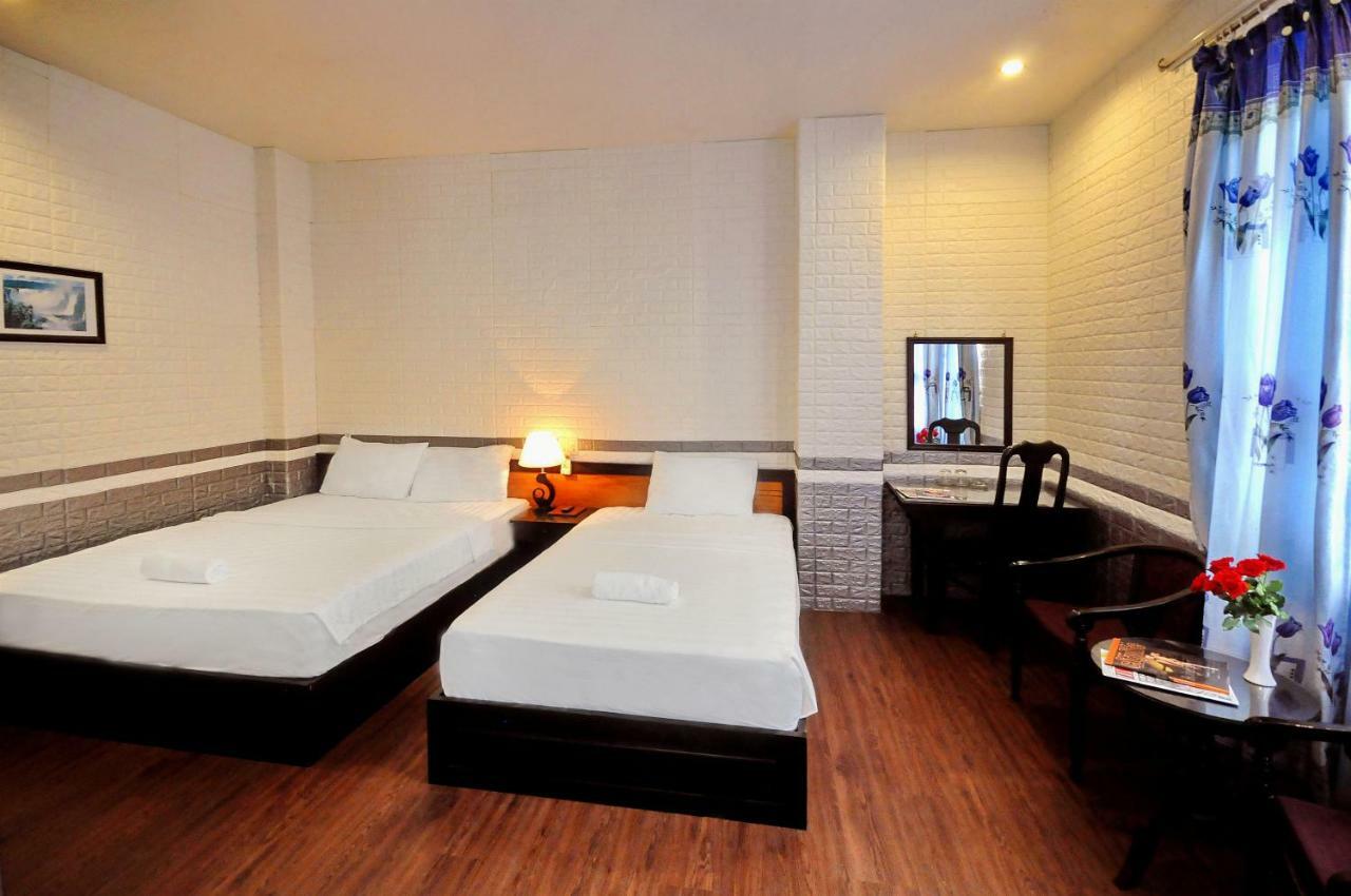 Hotel Four Seasons House Nha Trang Esterno foto